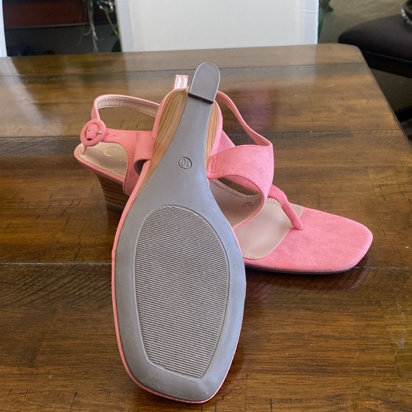 Cato Faux Suede Thong Wedge Sandals - Picture 8 of 8